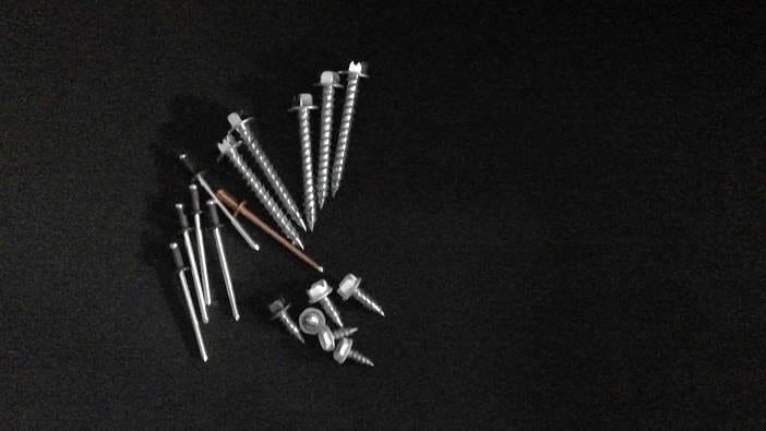 Zip screws, rivets, 1.5 screws